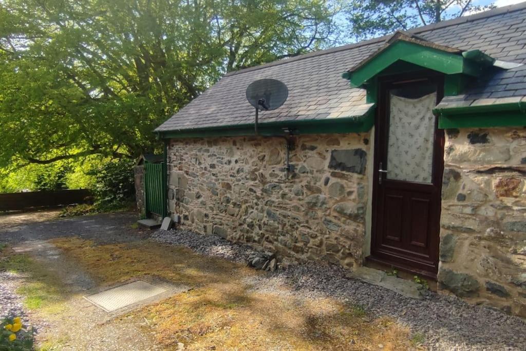 Y Gribyn - Modern Stone Cottage Within Snowdonia'S National Park ดอลเกซเซย์ ภายนอก รูปภาพ