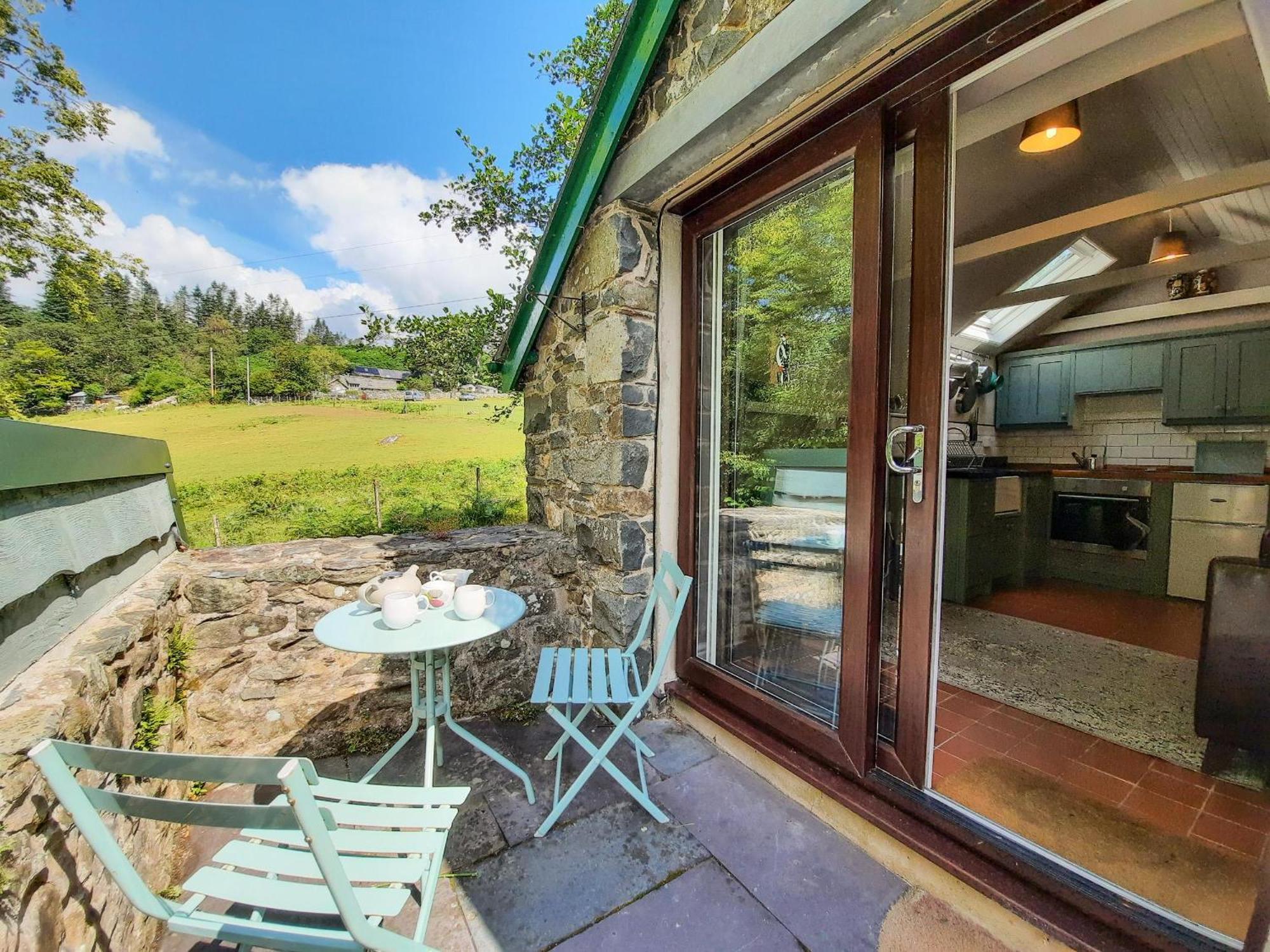 Y Gribyn - Modern Stone Cottage Within Snowdonia'S National Park ดอลเกซเซย์ ภายนอก รูปภาพ